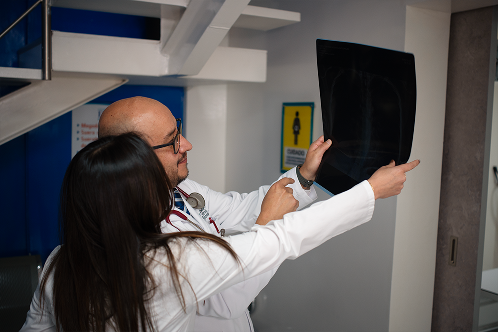 Tecnología de imagenología del Centro Médico ESMEIN